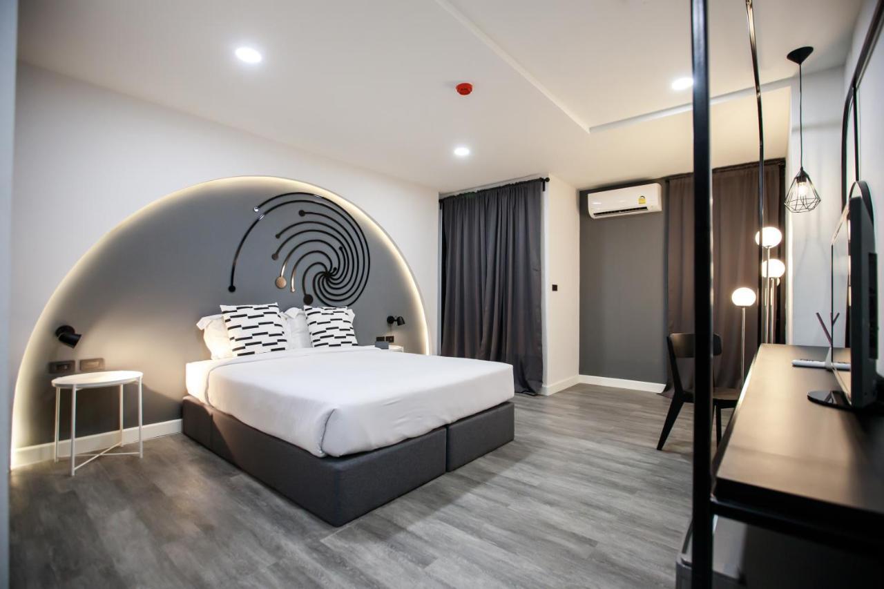 Sr Grand Hotel Chiangmai チエンマイ エクステリア 写真