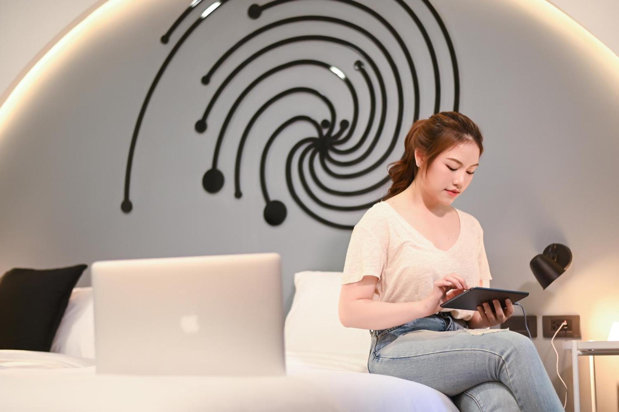 Sr Grand Hotel Chiangmai チエンマイ エクステリア 写真
